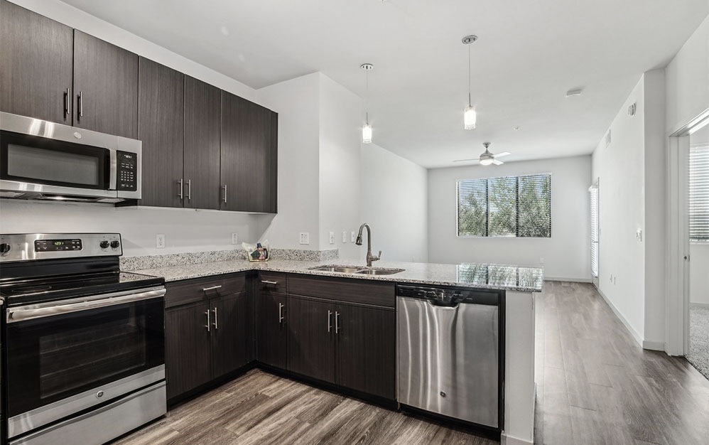 A1  - 1 bedroom floorplan layout with 1 bathroom and 726 square feet (Kitchen
)