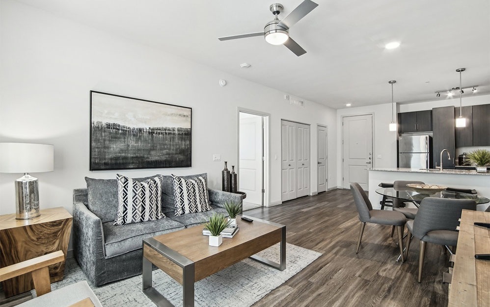 B1 - 2 bedroom floorplan layout with 2 bathrooms and 1037 square feet (Living
)